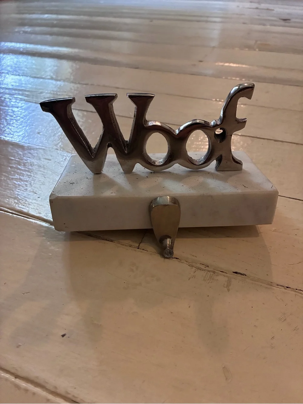 Marble & Shiny Polish Stocking Holder - Woof Design